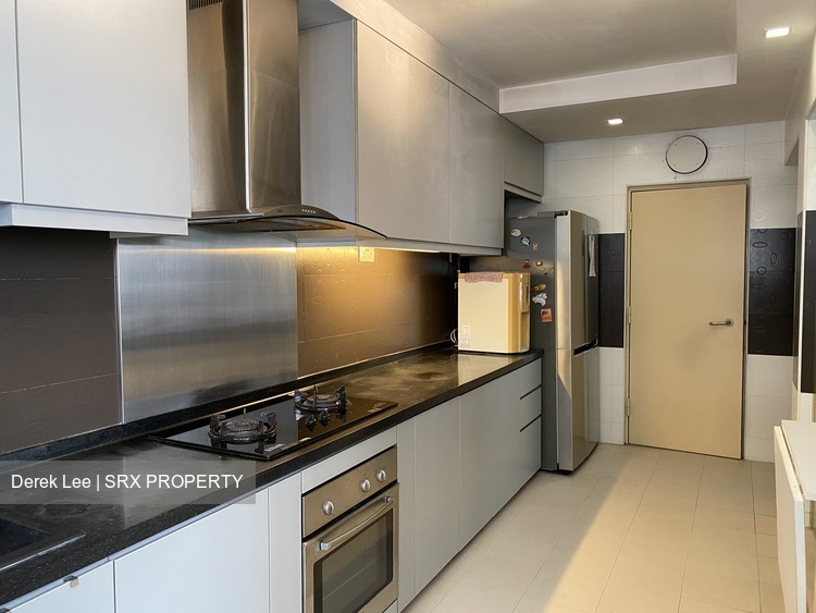 Blk 661B Jurong West Street 64 (Jurong West), HDB 5 Rooms #251300341